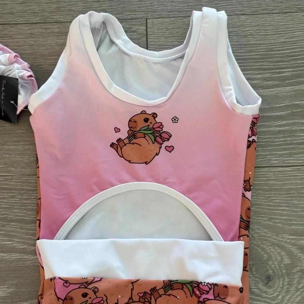 NWT Gym Gear Kids Brown Capybara Animal Print Gymnastics/Dance Leotard Size S‎